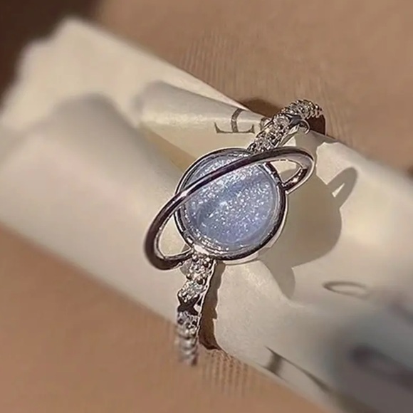 Elegant Silver Planet Ring, Planet and Stars Ring, Celestial Ring, Space Ring - Picture 5 of 6